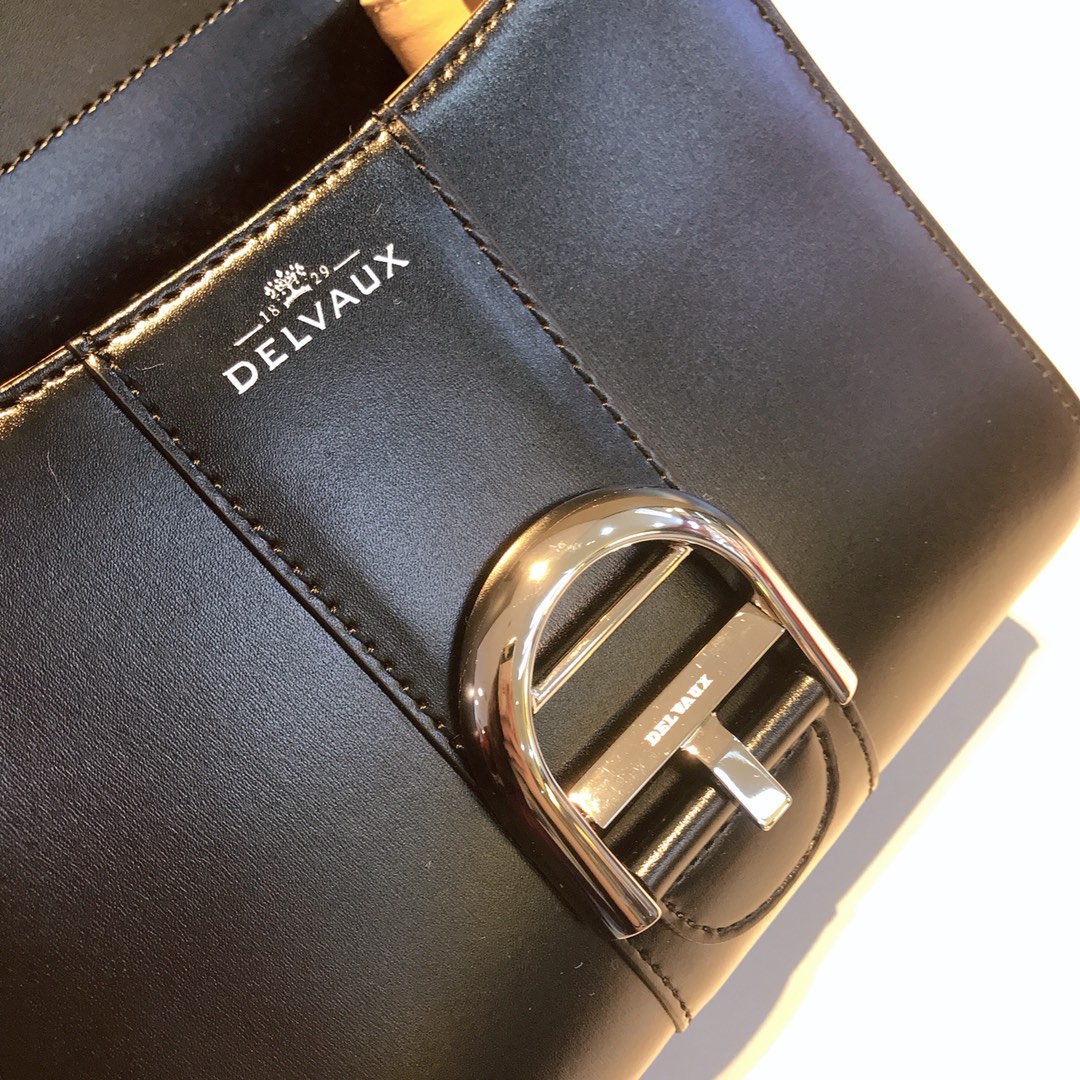 델보 브리앙 MM 박스백 스몰